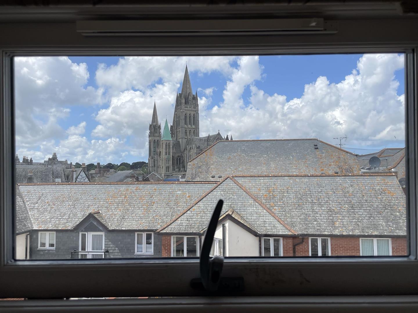 Enys Quay, Truro